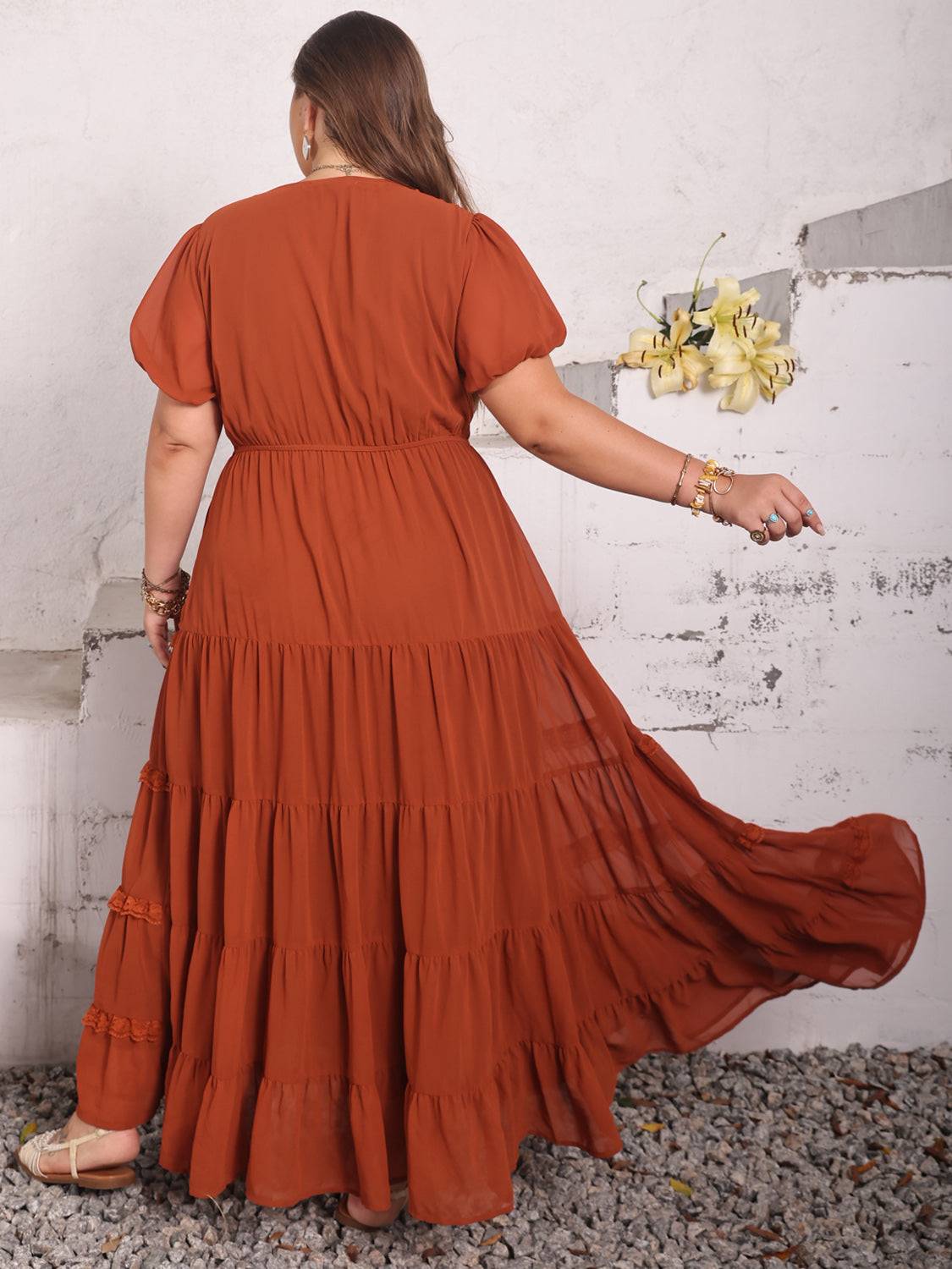 Plus Size Ruched Lace Detail V-Neck Short Sleeve Dress